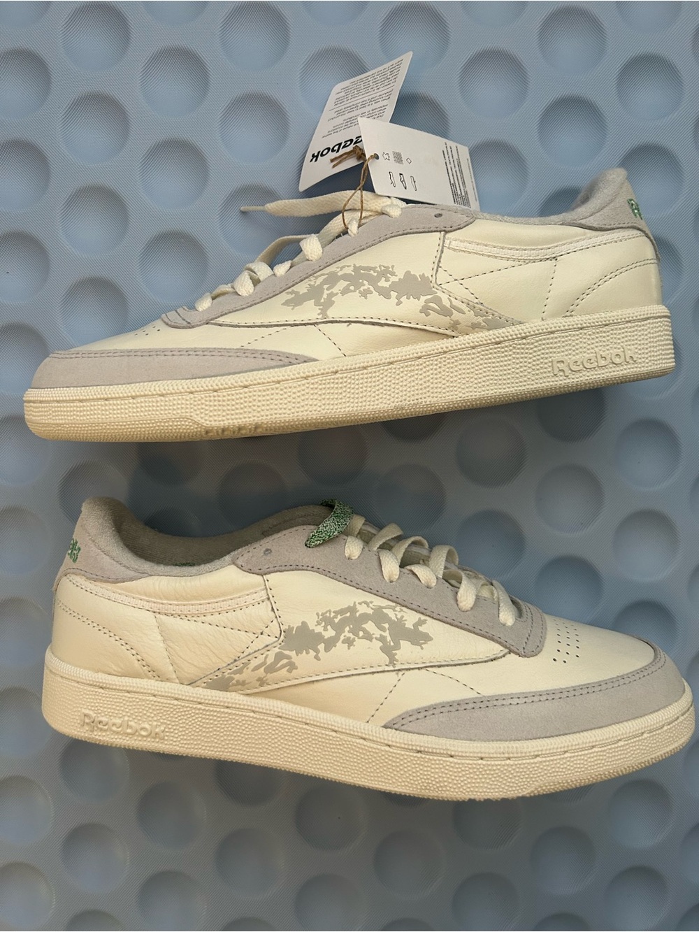 Reebok Off-White & Light Gray Low-Top Sneakers Reebok Lifestyle Club C 85